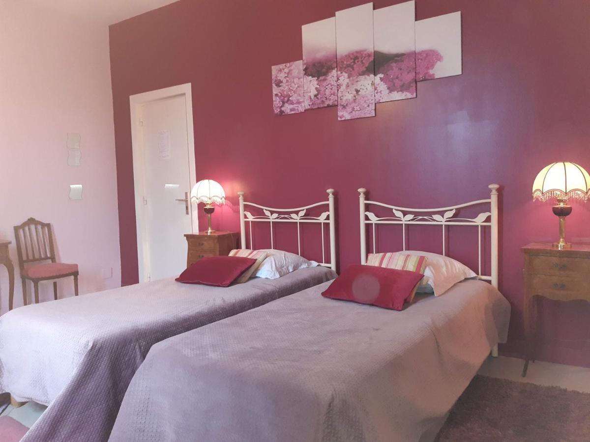Bed and Breakfast Le Couvent En Bazois Châtillon-en-Bazois Esterno foto